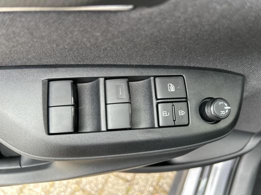 Toyota Yaris 1.5 Hybrid 115 Comfort ActivLease financial lease