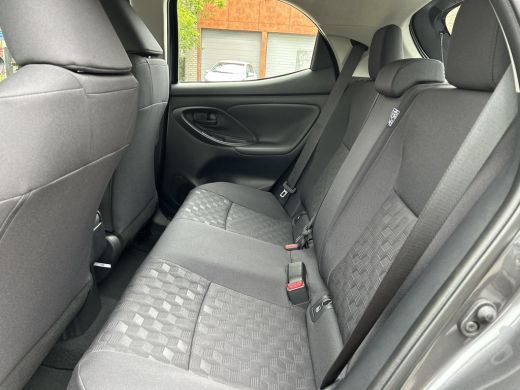 Toyota Yaris 1.5 Hybrid 115 Comfort ActivLease financial lease