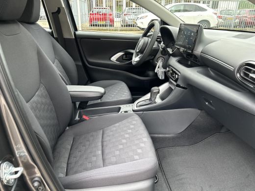 Toyota Yaris 1.5 Hybrid 115 Comfort ActivLease financial lease