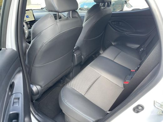 Toyota Yaris 1.5 Hybrid 130 Launch Edition ActivLease financial lease