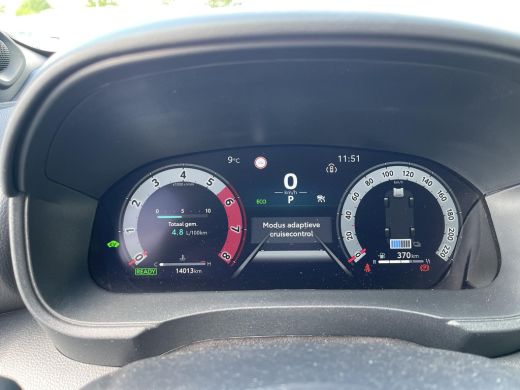 Toyota Yaris 1.5 Hybrid 130 Launch Edition ActivLease financial lease