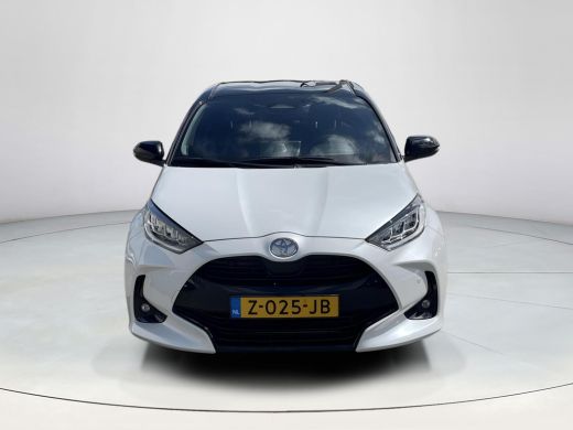 Toyota Yaris 1.5 Hybrid 130 Launch Edition ActivLease financial lease