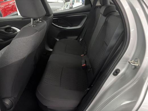 Toyota Yaris 1.5 Hybrid Dynamic ActivLease financial lease