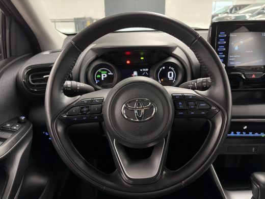 Toyota Yaris 1.5 Hybrid Dynamic ActivLease financial lease