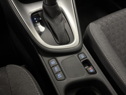 Toyota Yaris 1.5 Hybrid Dynamic ActivLease financial lease