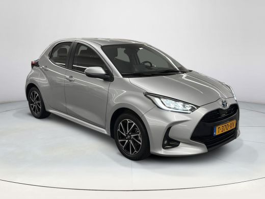 Toyota Yaris 1.5 Hybrid Dynamic ActivLease financial lease
