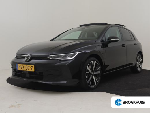 Volkswagen Golf 1.5 eHybrid Life Edition 204Pk DSG/AUTO | Glazen panorama-dak | Achteruitrijcamera | Cruise contr... ActivLease financial lease
