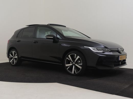 Volkswagen Golf 1.5 eHybrid Life Edition 204Pk DSG/AUTO | Glazen panorama-dak | Achteruitrijcamera | Cruise contr... ActivLease financial lease