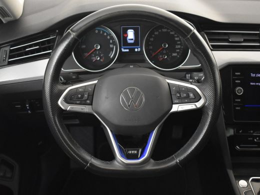 Volkswagen Passat Variant 1.4 TSI PHEV GTE Business | SOH 98,4% l Trekhaak uitklapbaar | Achteruitrijcamera | Cruis... ActivLease financial lease
