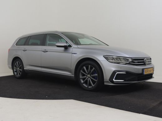 Volkswagen Passat Variant 1.4 TSI PHEV GTE Business | SOH 98,4% l Trekhaak uitklapbaar | Achteruitrijcamera | Cruis... ActivLease financial lease