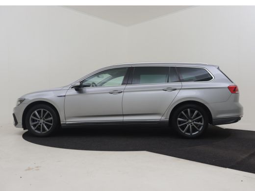 Volkswagen Passat Variant 1.4 TSI PHEV GTE Business | SOH 98,4% l Trekhaak uitklapbaar | Achteruitrijcamera | Cruis... ActivLease financial lease