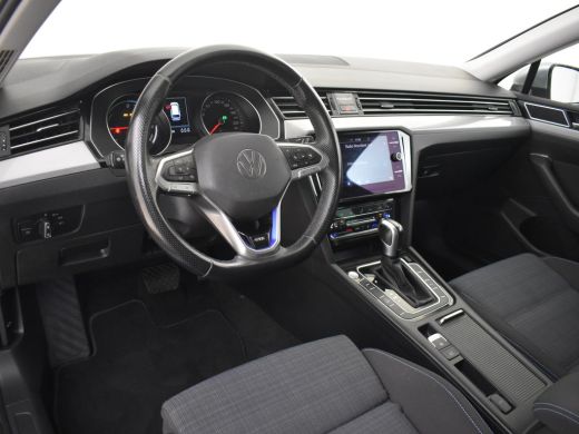 Volkswagen Passat Variant 1.4 TSI PHEV GTE Business | SOH 98,4% l Trekhaak uitklapbaar | Achteruitrijcamera | Cruis... ActivLease financial lease