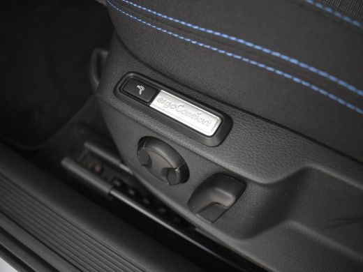 Volkswagen Passat Variant 1.4 TSI PHEV GTE Business | SOH 98,4% l Trekhaak uitklapbaar | Achteruitrijcamera | Cruis... ActivLease financial lease
