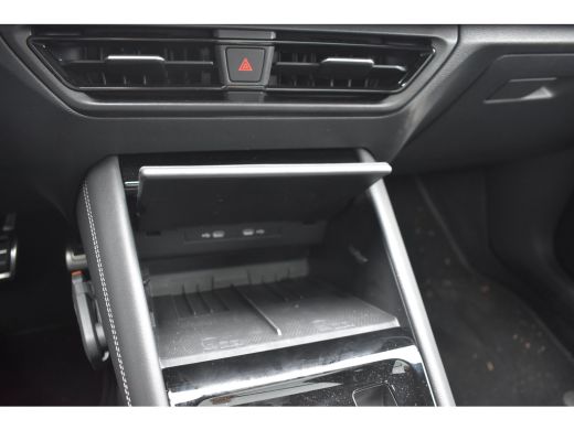 Volkswagen Tayron 1.5 eHybrid 204PK DSG-6 R-Line Edition | TREKHAAK | 20 INCH | BLACK STYLE | DESIGN + COMFORT + AS... ActivLease financial lease