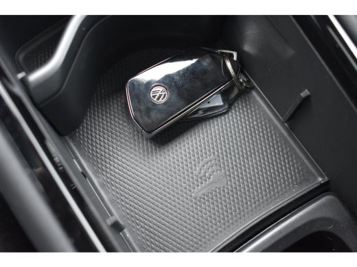 Volkswagen Tayron 1.5 eHybrid 204PK DSG-6 R-Line Edition | TREKHAAK | 20 INCH | BLACK STYLE | DESIGN + COMFORT + AS... ActivLease financial lease