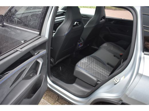 Volkswagen Tayron 1.5 eHybrid 204PK DSG-6 R-Line Edition | TREKHAAK | 20 INCH | BLACK STYLE | DESIGN + COMFORT + AS... ActivLease financial lease