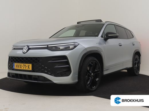 Volkswagen Tayron 1.5 eHybrid R-Line Edition 204Pk DSG/AUTO | Glazen panorama-dak | Trekhaak uitklapbaar | Achterui...