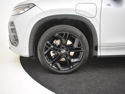 Volkswagen Tayron 1.5 eHybrid R-Line Edition 204Pk DSG/AUTO | Glazen panorama-dak | Trekhaak uitklapbaar | Achterui... ActivLease financial lease