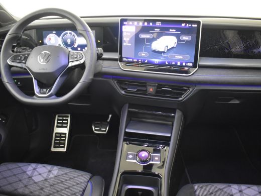 Volkswagen Tayron 1.5 eHybrid R-Line Edition 204Pk DSG/AUTO | Glazen panorama-dak | Trekhaak uitklapbaar | Achterui... ActivLease financial lease