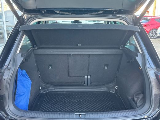 Volkswagen Tiguan 1.5 TSI Life Business | Parkeer Camera | Stuur Verwarming | Adaptive Cruise ActivLease financial lease