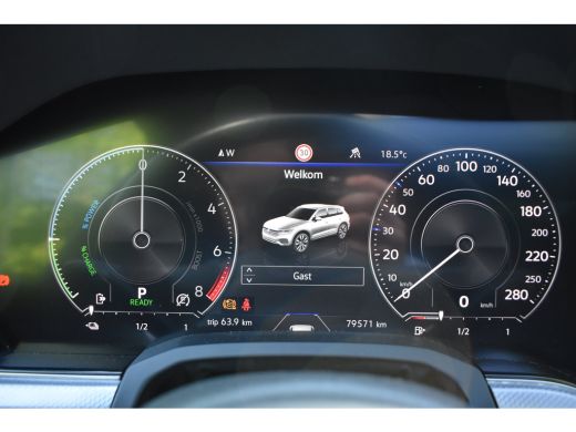 Volkswagen Touareg 3.0 TSI eHybrid 462PK 4MOTION R | TREKHAAK | PANORAMADAK | STOELVERW. | 360 CAMERA | NAVIGATIE | ... ActivLease financial lease