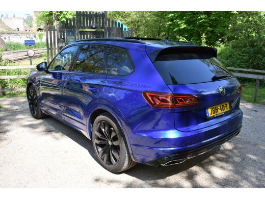 Volkswagen Touareg 3.0 TSI eHybrid 462PK 4MOTION R | TREKHAAK | PANORAMADAK | STOELVERW. | 360 CAMERA | NAVIGATIE | ... ActivLease financial lease