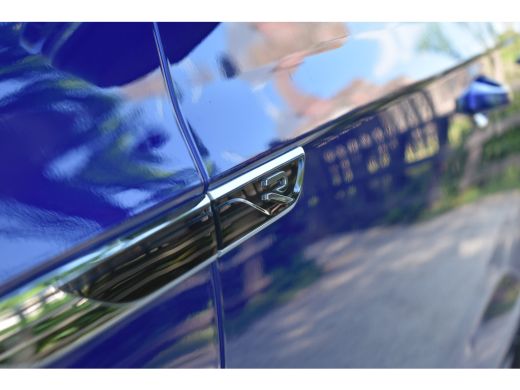 Volkswagen Touareg 3.0 TSI eHybrid 462PK 4MOTION R | TREKHAAK | PANORAMADAK | STOELVERW. | 360 CAMERA | NAVIGATIE | ... ActivLease financial lease