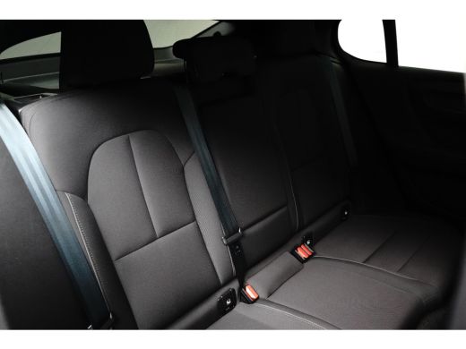 Volvo  C40 Recharge Twin Plus 82 kWh | SOH 95% | Pano | Camera | Adaptieve CC | BLIS | Keyless | All-seasons | ActivLease financial lease