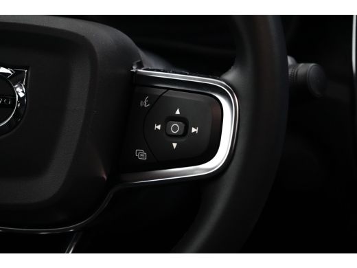 Volvo  C40 Recharge Twin Plus 82 kWh | SOH 95% | Pano | Camera | Adaptieve CC | BLIS | Keyless | All-seasons | ActivLease financial lease