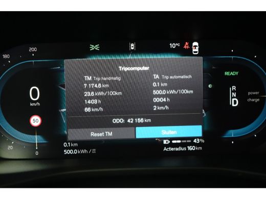 Volvo  C40 Recharge Twin Plus 82 kWh | SOH 95% | Pano | Camera | Adaptieve CC | BLIS | Keyless | All-seasons | ActivLease financial lease