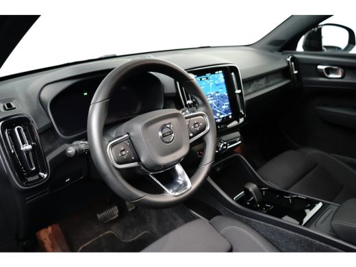 Volvo  C40 Recharge Twin Plus 82 kWh | SOH 95% | Pano | Camera | Adaptieve CC | BLIS | Keyless | All-seasons | ActivLease financial lease