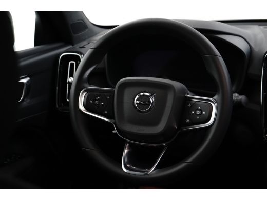 Volvo  C40 Recharge Twin Plus 82 kWh | SOH 95% | Pano | Camera | Adaptieve CC | BLIS | Keyless | All-seasons | ActivLease financial lease