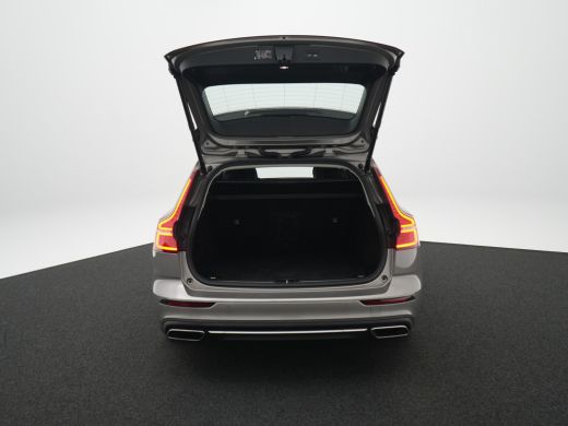 Volvo  V60 B3 Inscription | Panoramadak | Harman/Kardon | Adaptive Cruise | BLIS | Standkachel | Leder | Ele... ActivLease financial lease