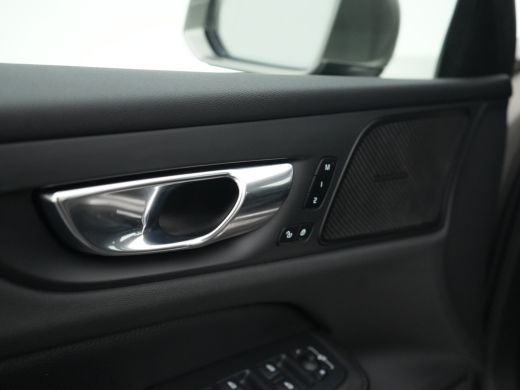 Volvo  V60 B3 Inscription | Panoramadak | Harman/Kardon | Adaptive Cruise | BLIS | Standkachel | Leder | Ele... ActivLease financial lease