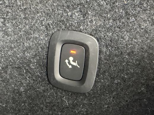 Volvo  XC40 1.5 T4 Plug-in hybrid Ultimate Dark (Elektrisch Schuifdak - Trekhaak - Harman/Kardon - Leder incl... ActivLease financial lease