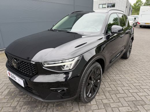 Volvo  XC40 1.5 T4 Plug-in hybrid Ultimate Dark (Elektrisch Schuifdak - Trekhaak - Harman/Kardon - Leder incl... ActivLease financial lease