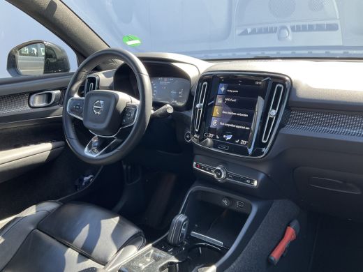 Volvo  XC40 1.5 T4 Recharge R-Design Pano Leer H/K Camera Stoel/Stuurverw Led Carplay BOMVOL! ActivLease financial lease