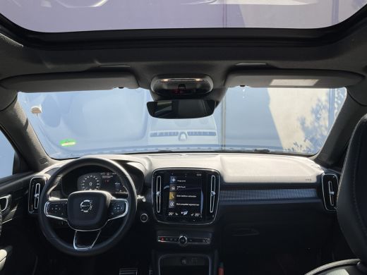 Volvo  XC40 1.5 T4 Recharge R-Design Pano Leer H/K Camera Stoel/Stuurverw Led Carplay BOMVOL! ActivLease financial lease