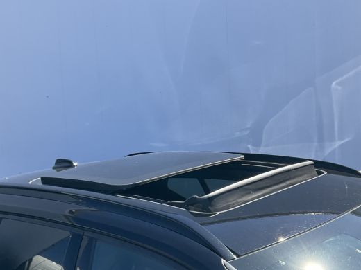 Volvo  XC40 1.5 T4 Recharge R-Design Pano Leer H/K Camera Stoel/Stuurverw Led Carplay BOMVOL! ActivLease financial lease