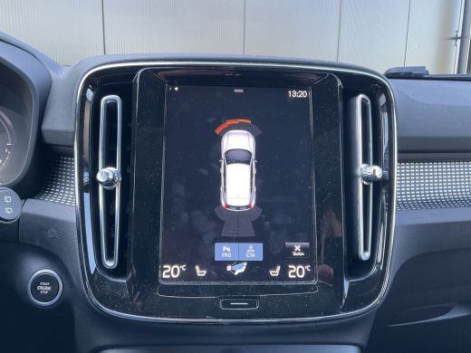 Volvo  XC40 1.5 T4 Recharge R-Design Pano Leer H/K Camera Stoel/Stuurverw Led Carplay BOMVOL! ActivLease financial lease