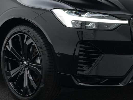 Volvo  XC60 T6 AWD Plus Black Edition | Luchtvering | Head-Up | 360&deg; Camera | Harman/Kardon | Panoramadak | 21" ActivLease financial lease