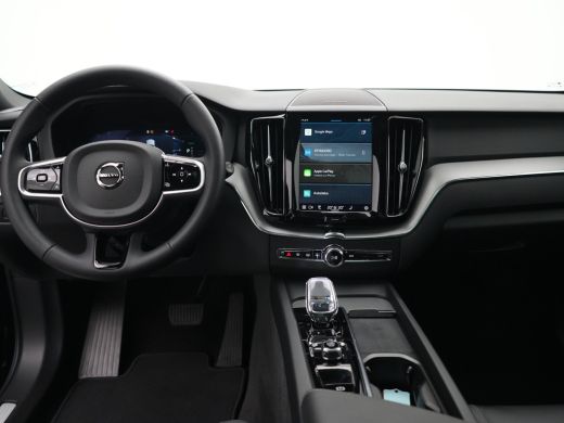 Volvo  XC60 T6 AWD Plus Black Edition | Luchtvering | Head-Up | 360&deg; Camera | Harman/Kardon | Panoramadak | 21" ActivLease financial lease