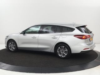 Ford Focus 1.0 EcoBoost Hybrid Titanium | Origineel NL | Carplay | Keyless | Navigatie | Climate control | C...