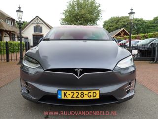 Tesla Model X Long Range Plus SOH 91% / CCS / AUTOPILOT / TREKHAAK / RAVEN