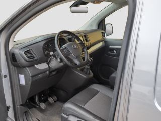 Toyota ProAce 2.0 D-4D Black Line | Imperiaal | Camera | Cruise Control | Navi | Bluetooth |