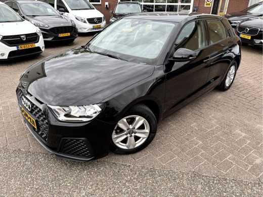Audi A1 Sportback Sportback 25 TFSI Pro Line App Connect, Cruise Controll, 15''Lmv ActivLease financial lease