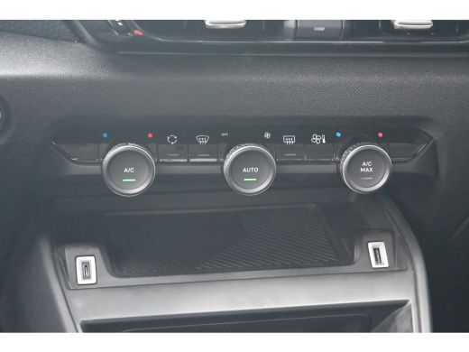 Citroën &euml;-C4 Shine 50 kWh 92% SOH! | Achteruitrijcamera | Navigatie | HUD | Adaptive Cruise Control | Apple Ca... ActivLease financial lease