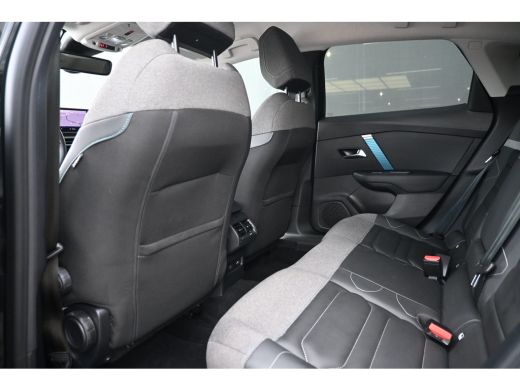 Citroën &euml;-C4 Shine 50 kWh 92% SOH! | Achteruitrijcamera | Navigatie | HUD | Adaptive Cruise Control | Apple Ca... ActivLease financial lease