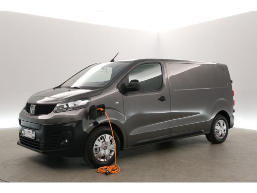 Fiat E-Scudo 75 kWh L2H1 | Snelladen | SOH 99% | Airco | Cruise | Camera | Carplay | 3 Zits ActivLease financial lease