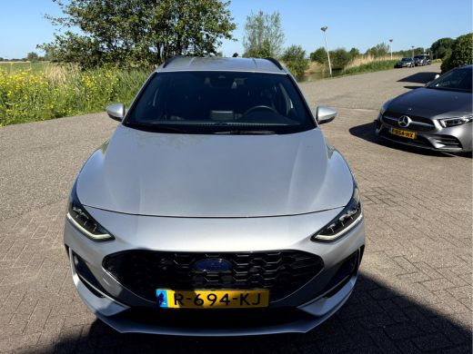 Ford Focus 1.0 EcoBoost Hybrid ST Line X Winterpakket, Camera, 17''Lmv ActivLease financial lease